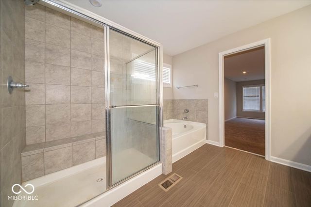 1402 Hove Drive, Greenwood, IN 46143