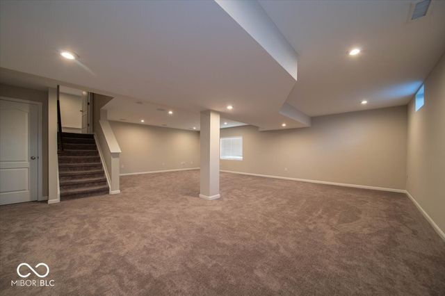 1402 Hove Drive, Greenwood, IN 46143