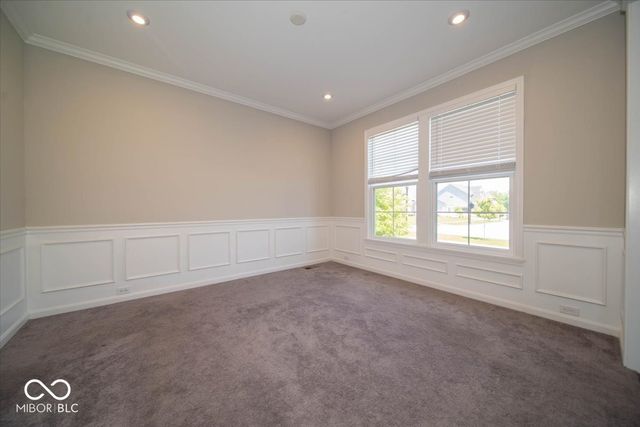1402 Hove Drive, Greenwood, IN 46143
