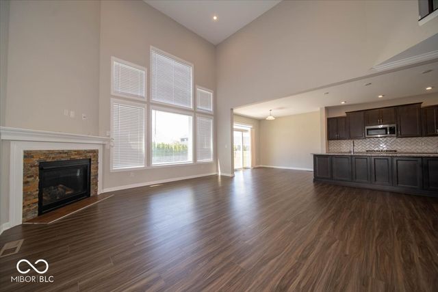 1402 Hove Drive, Greenwood, IN 46143
