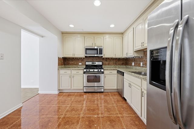 1542 Anderson Lane, Buffalo Grove, IL 60089