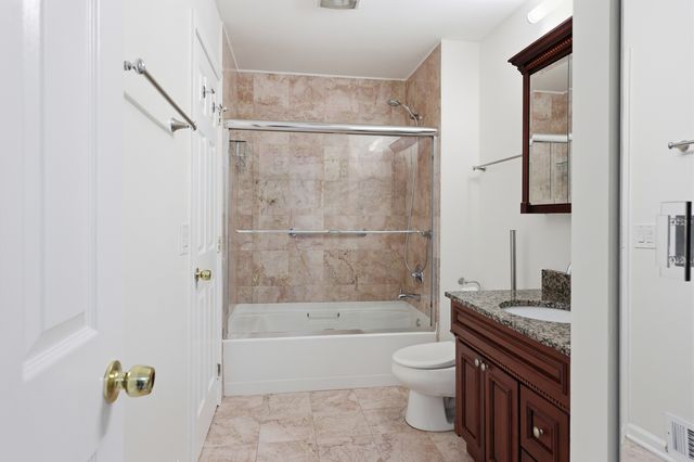 1542 Anderson Lane, Buffalo Grove, IL 60089