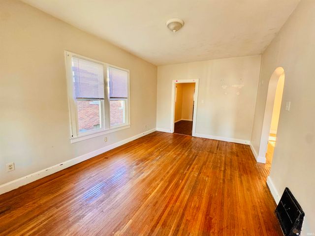 706 Madison Avenue, Evansville, IN 47713