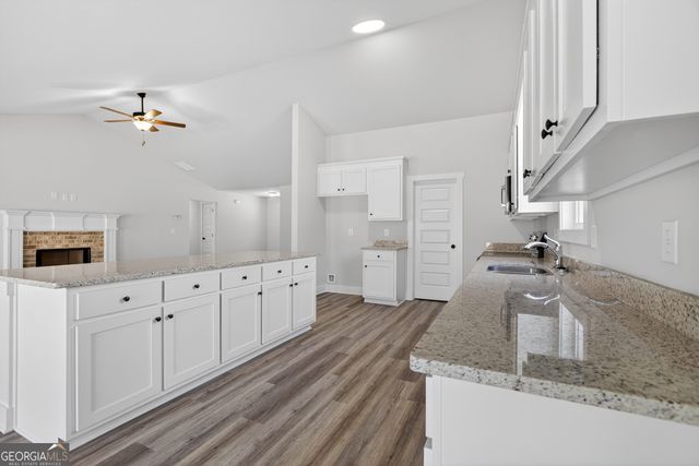 569 Liberty Hill Road 29, Hartwell, GA 30643