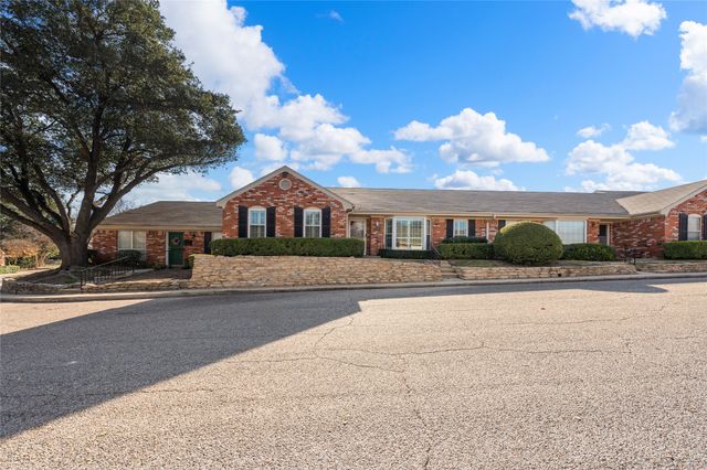 5236 Lake Shore Drive 3, Waco, TX 76710