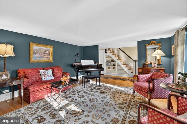 813 PLYMOUTH RD, Gwynedd Valley, PA 19437