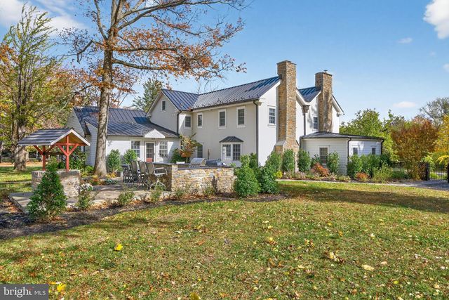 813 PLYMOUTH RD, Gwynedd Valley, PA 19437