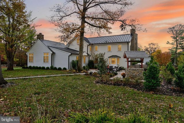 813 PLYMOUTH RD, Gwynedd Valley, PA 19437