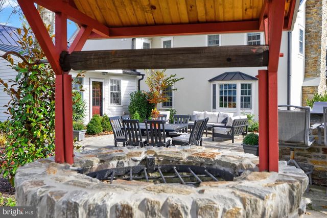 813 PLYMOUTH RD, Gwynedd Valley, PA 19437