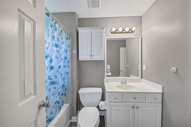415 Madison Chase Drive, Lawrenceville, GA 30045