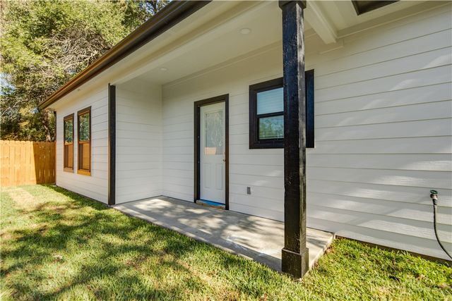 507 BROSIG AVE, Navasota, TX 77868