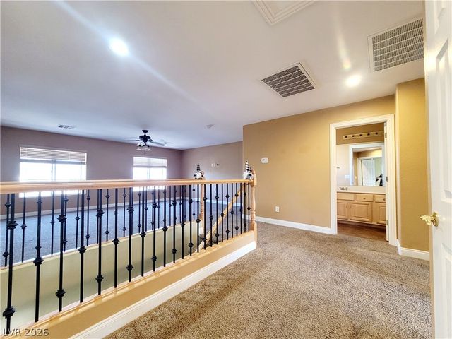 4241 Saxton Green Avenue, Las Vegas, NV 89141