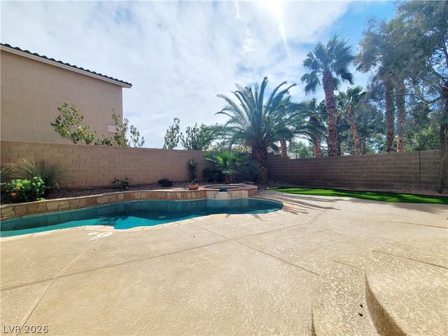 4241 Saxton Green Avenue, Las Vegas, NV 89141