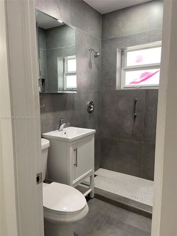 1511 NE 109th Street, Miami, FL 33161