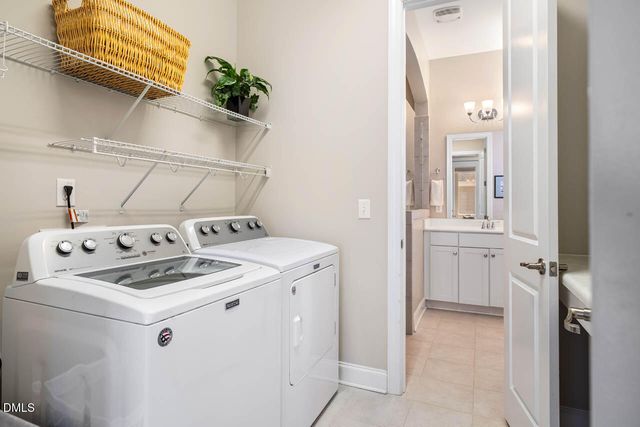 66 Middleton Place, Chapel Hill, NC 27516