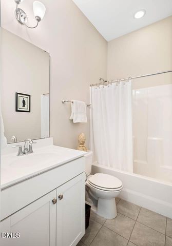 66 Middleton Place, Chapel Hill, NC 27516