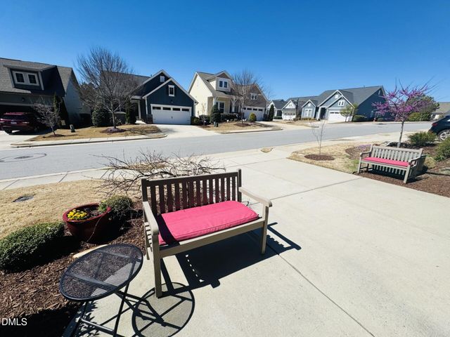 66 Middleton Place, Chapel Hill, NC 27516