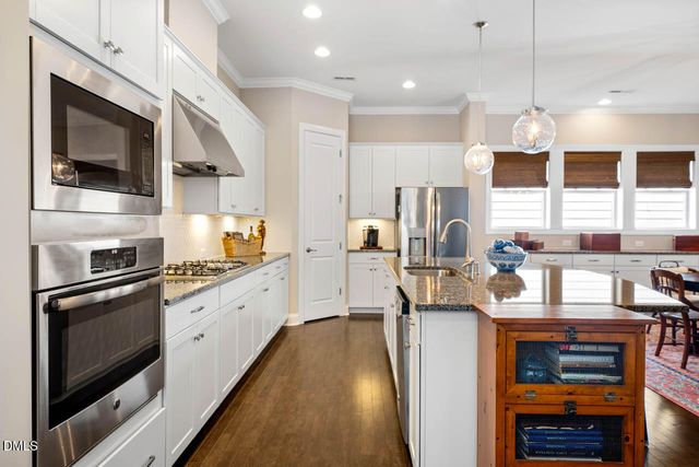 66 Middleton Place, Chapel Hill, NC 27516