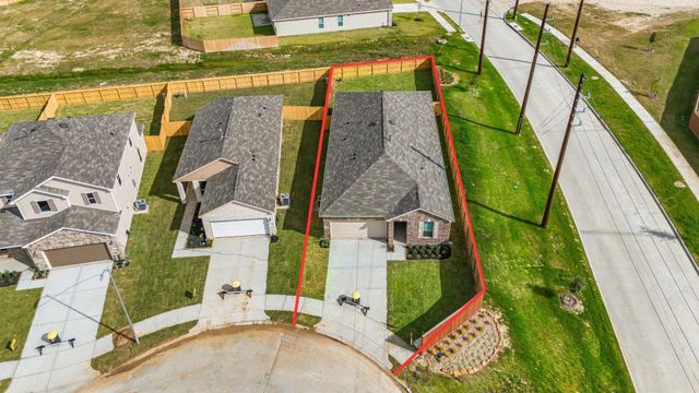 1943 Bemus Drive, Fresno, TX 77545