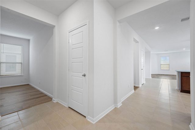 1943 Bemus Drive, Fresno, TX 77545