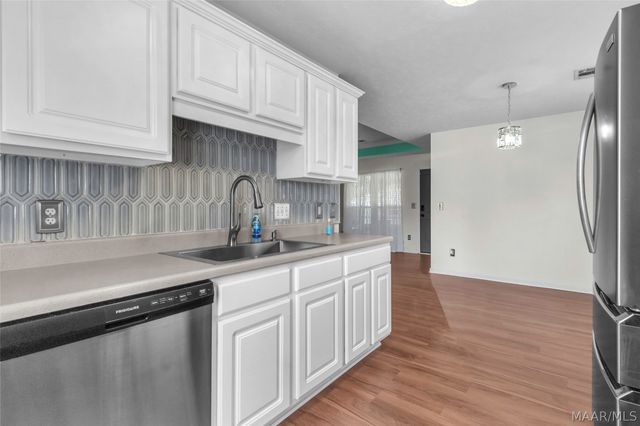 6913 Eastern Shore Road, Montgomery, AL 36117
