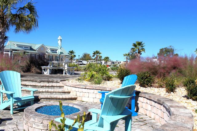 28152 Migratory Way, Elberta, AL 36530