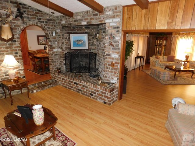1608 Smiths Crossing, Ridgeland, SC 29936