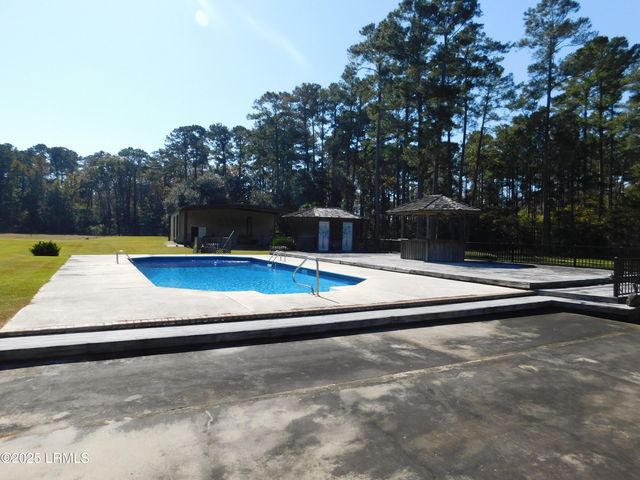 1608 Smiths Crossing, Ridgeland, SC 29936