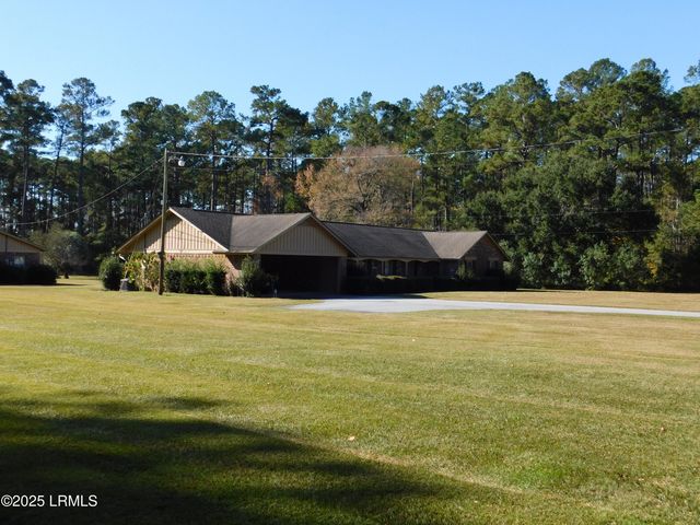 1608 Smiths Crossing, Ridgeland, SC 29936
