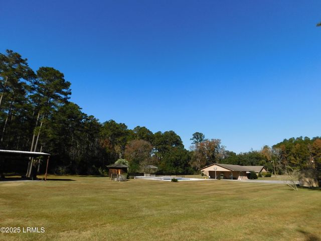 1608 Smiths Crossing, Ridgeland, SC 29936