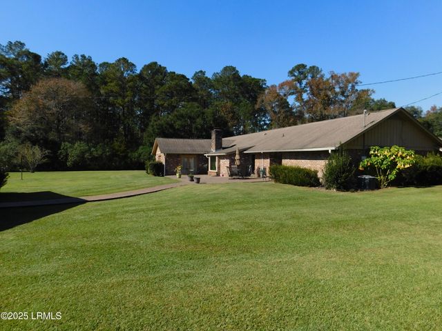 1608 Smiths Crossing, Ridgeland, SC 29936