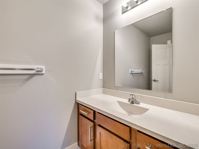 19397 S Quail Run Court, Claremore, OK 74017