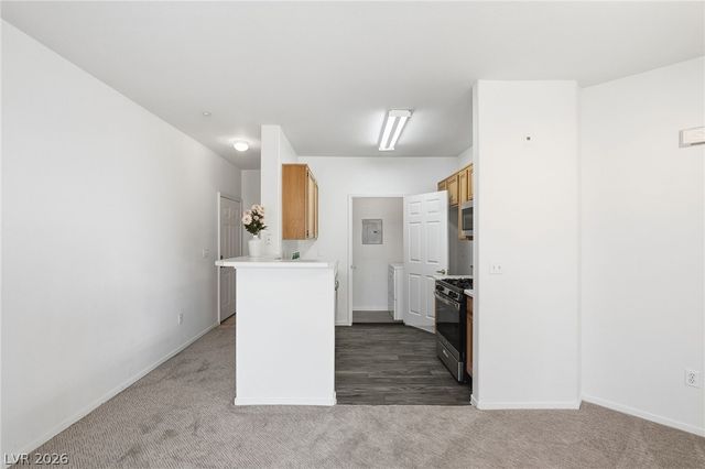 7185 South Durango Drive 206, Las Vegas, NV 89113