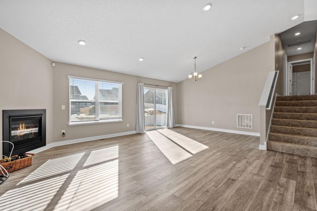 20646 Gosford Way, Lakeville, MN 55044