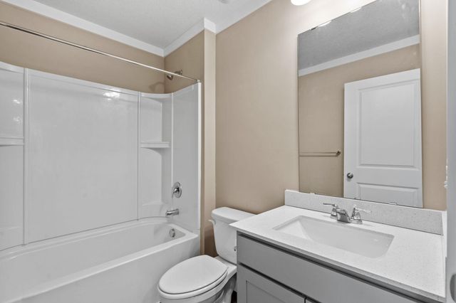 20646 Gosford Way, Lakeville, MN 55044