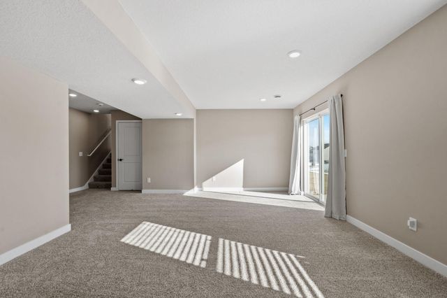 20646 Gosford Way, Lakeville, MN 55044