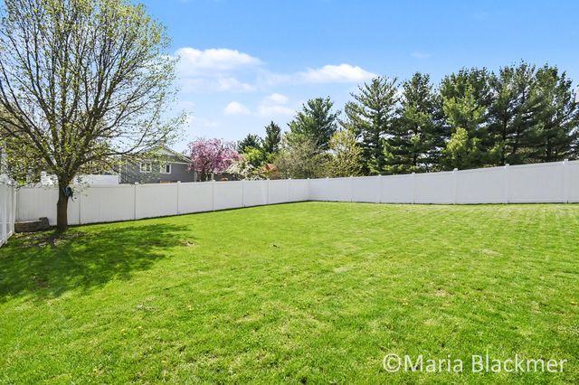 3634 Merrimont Court SE, Grand Rapids, MI 49512