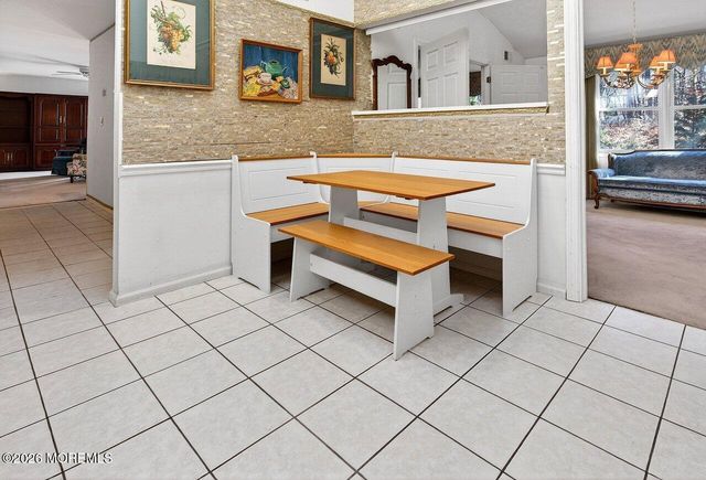 204 Deanne Drive, Lakewood, NJ 08701