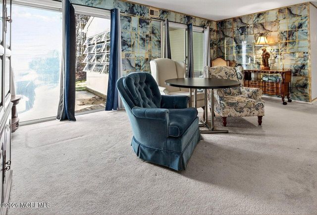 204 Deanne Drive, Lakewood, NJ 08701