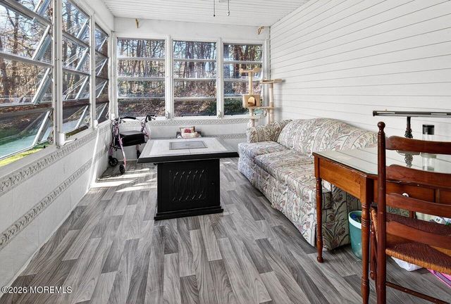 204 Deanne Drive, Lakewood, NJ 08701