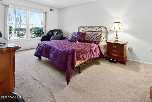 204 Deanne Drive, Lakewood, NJ 08701