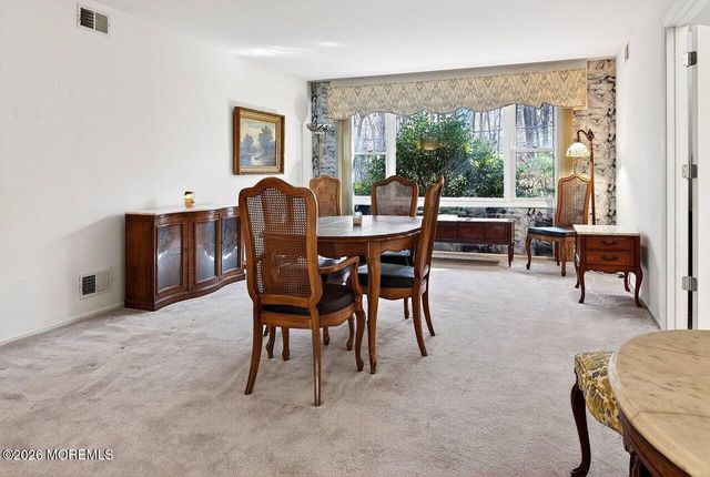 204 Deanne Drive, Lakewood, NJ 08701