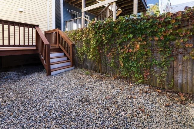 281 Gold 281, Boston, MA 02127