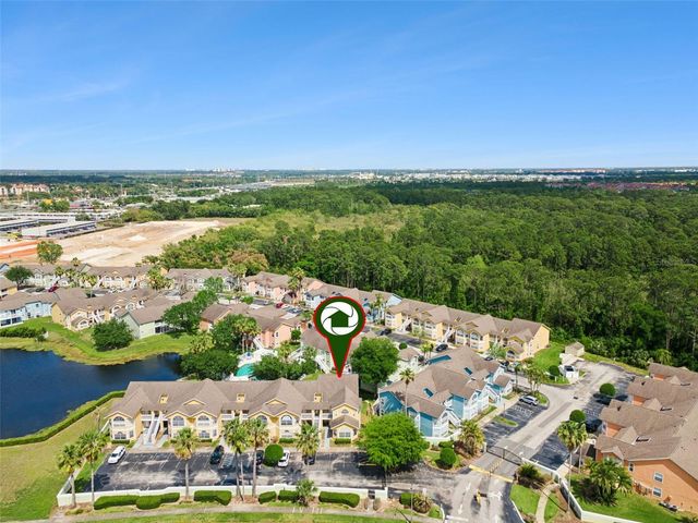 8707 KNIGHTSBRIDGE COURT B, Kissimmee, FL 34747