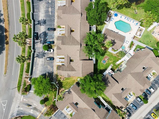 8707 KNIGHTSBRIDGE COURT B, Kissimmee, FL 34747