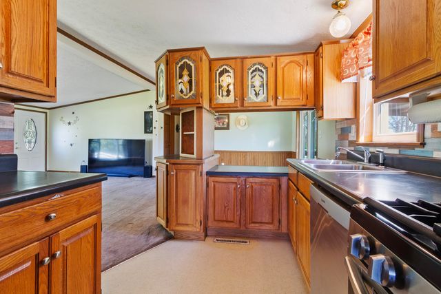 4440 S 650 W, North Judson, IN 46366