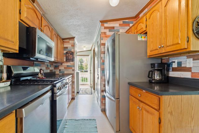 4440 S 650 W, North Judson, IN 46366