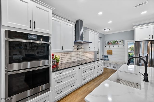 12351 Coconut Creek CT, Fort Myers, FL 33908