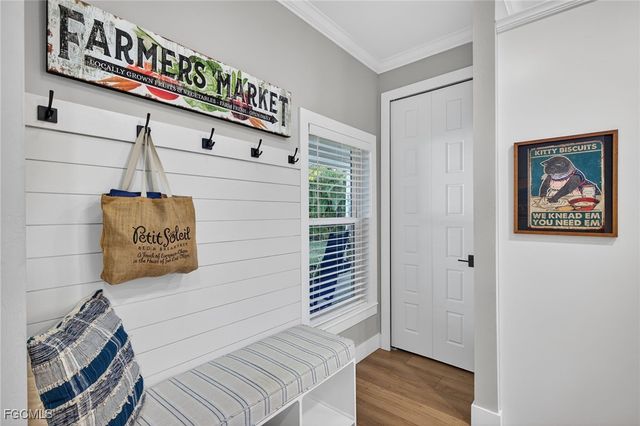 12351 Coconut Creek CT, Fort Myers, FL 33908