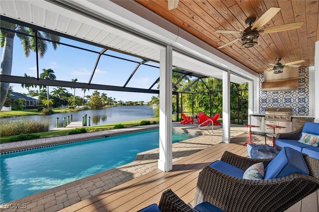 12351 Coconut Creek CT, Fort Myers, FL 33908